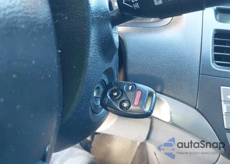 2009 Honda Accord 2.4 Ex-L z USA, uszkodzony, nr VIN 1HGCP26879A164050